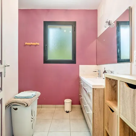 Chez Leontine * Lacave (Lot)